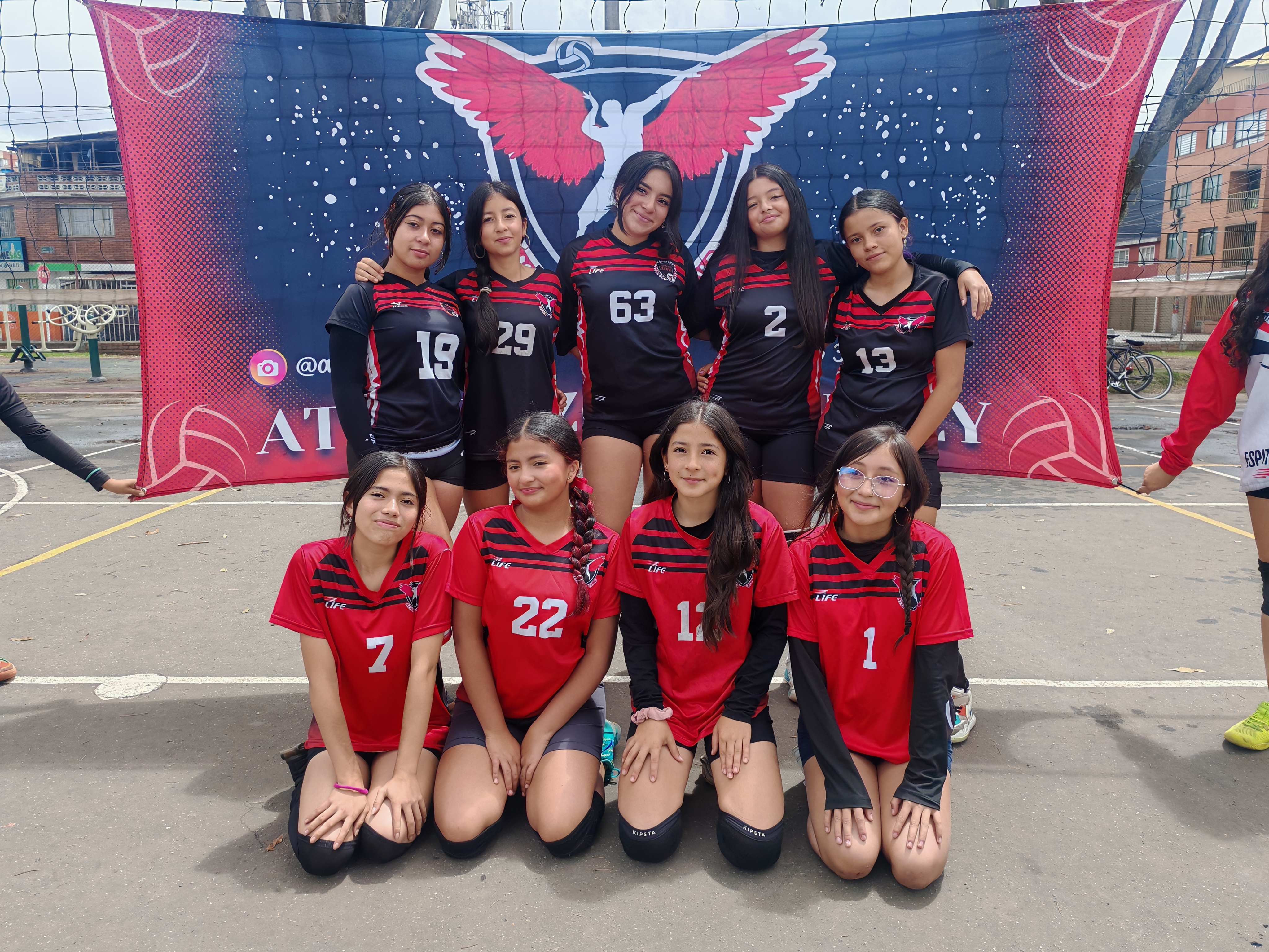 INFANTIL FEMENINO AZV